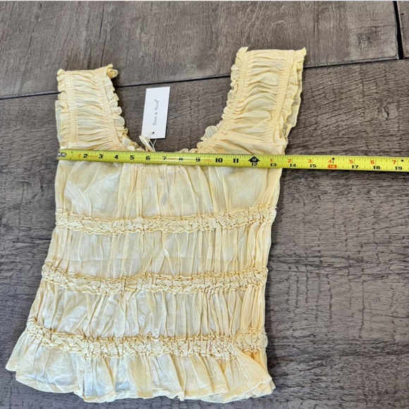 Sim & Sam Butter Yellow Tie Front Ruffle Lace Top
Small NWT Cottagecore - Picture 6 of 7